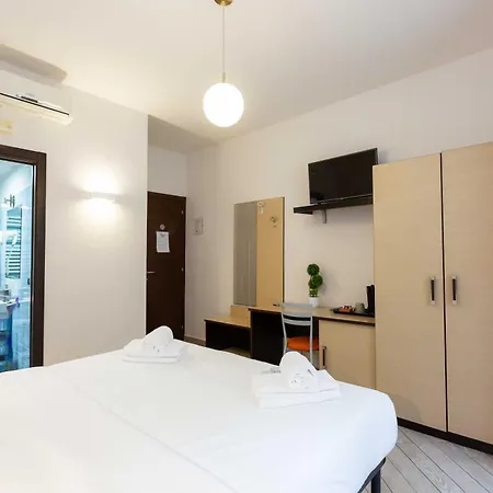 In - Zen01 Pensión Roma